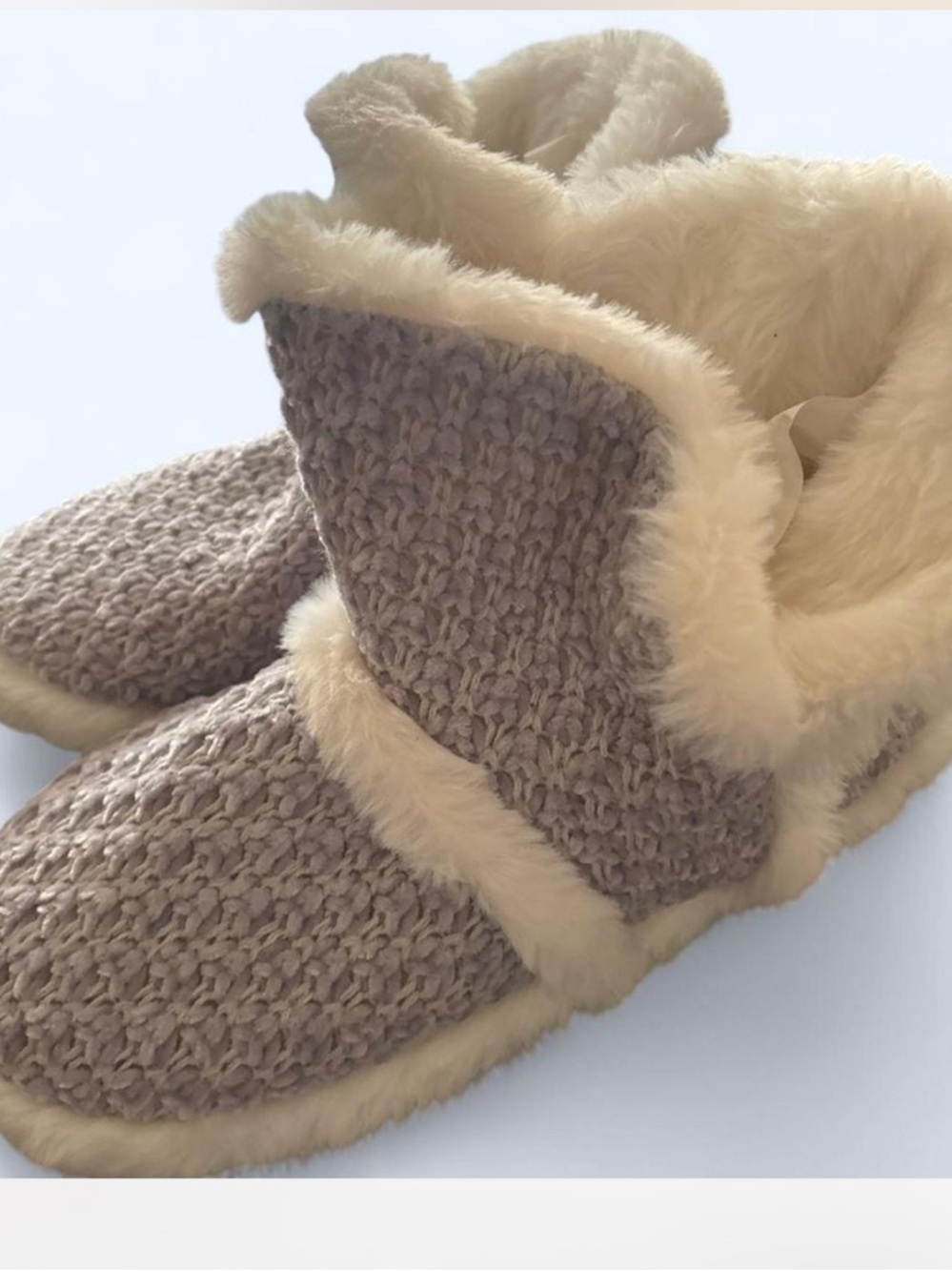 Knit Faux Fur Lined Slipper Boots in Beige and Cream